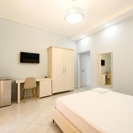 Adam Free Parking Apartment