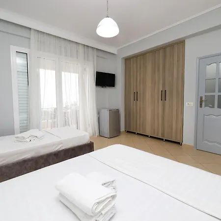 Apartment Adam Free Parking Vlore
