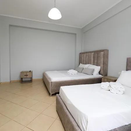 Adam Free Parking Apartment