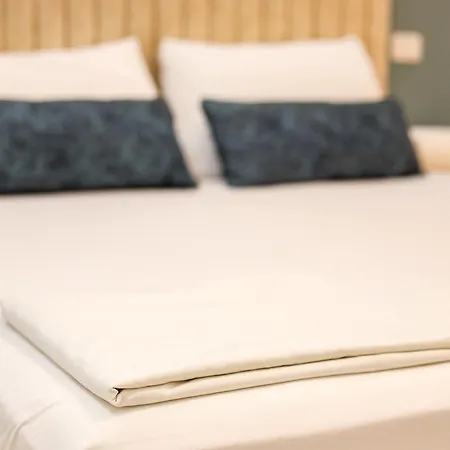 Apartment Adam Free Parking Vlore
